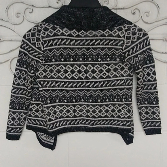 IT'S OUR TIME CROPPED OPEN FRONT CARDIGAN SHRUG WITH A HINT OF GLAM - Picture 2 of 4